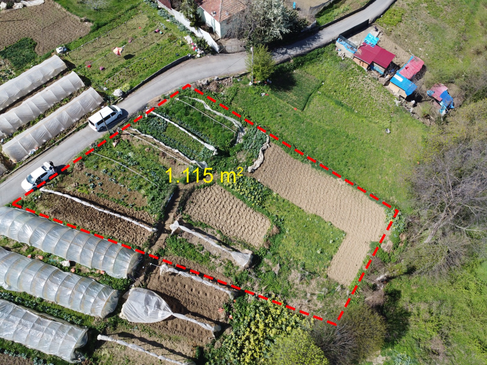 1 NOLU BEŞİRLİDE VİLLALIK SATILIK ARAZİ